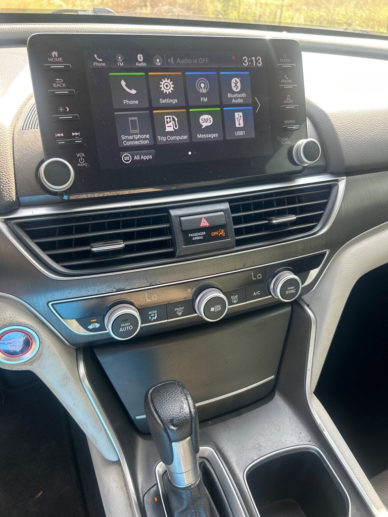 Used 2021 Honda Accord LX image 11