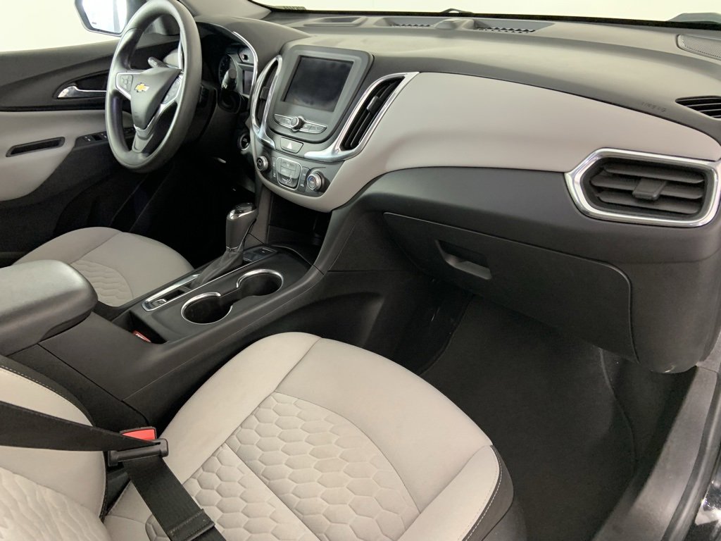 Used 2020 Chevrolet Equinox LS w/ LS Convenience Package image 25