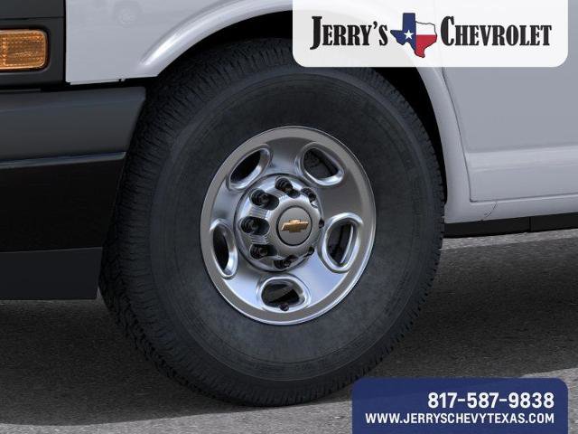 New 2026 Chevrolet Express 2500 w/ Driver Convenience Package image 10