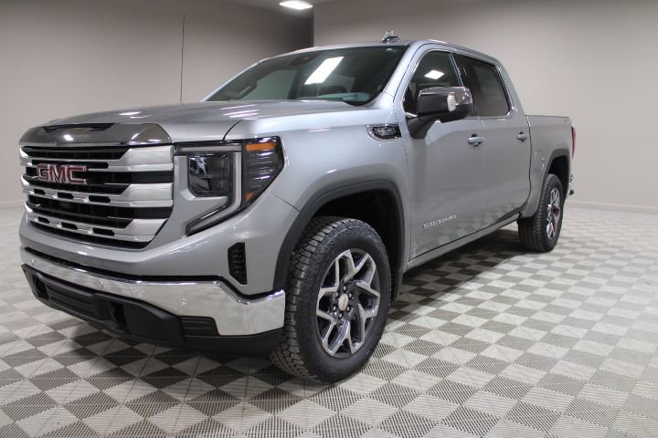 New 2026 GMC Sierra 1500 SLE image 7