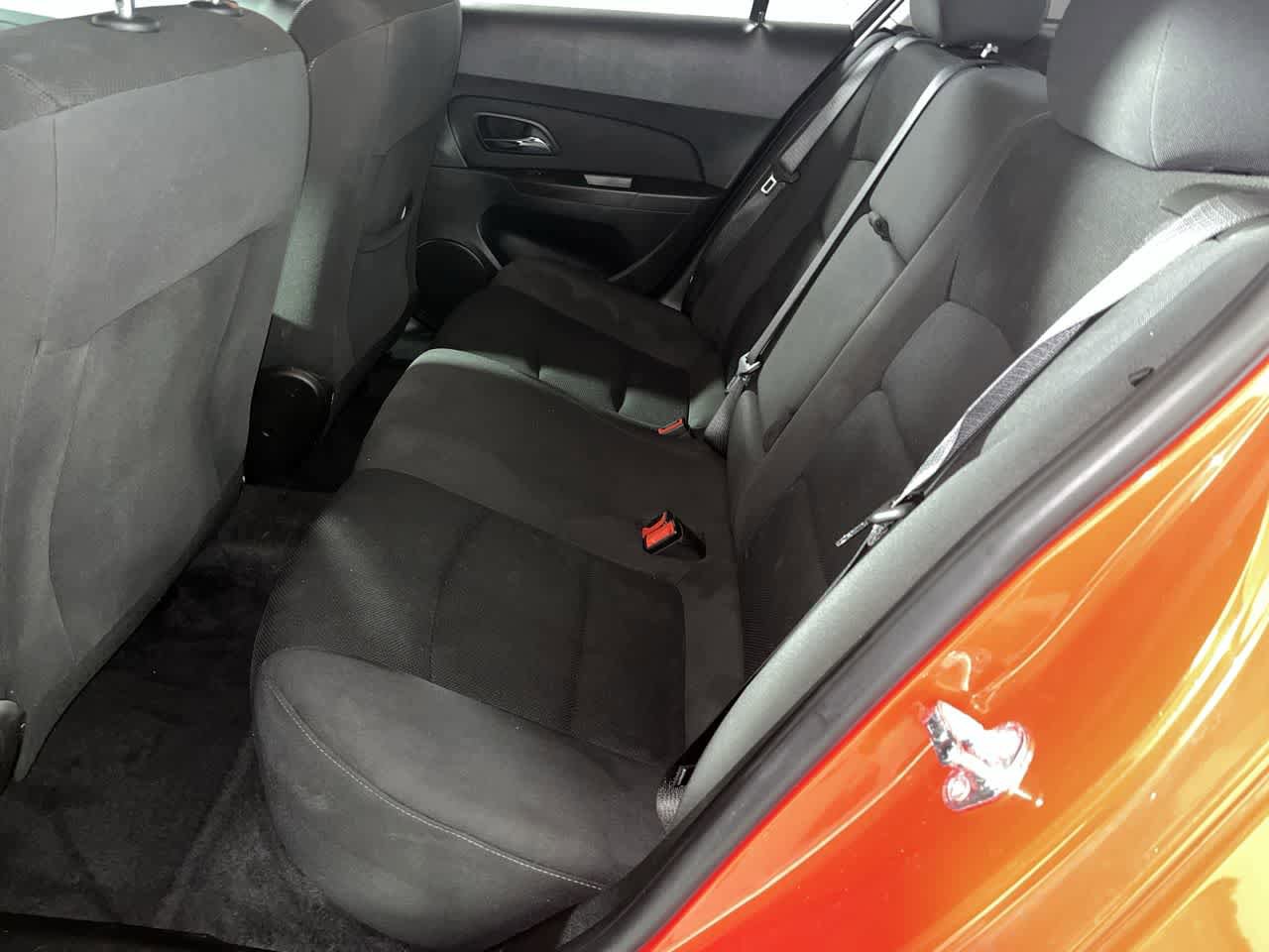 Used 2016 Chevrolet Cruze LT FWD image 25
