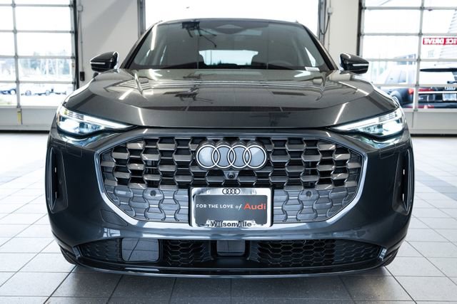 Used 2025 Audi Q5 Premium Plus image 2