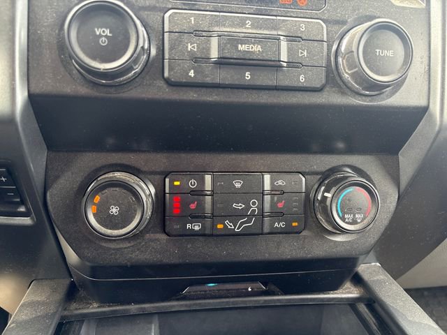 Used 2021 Ford F250 XLT w/ XLT Premium Package AWD/4WD image 22