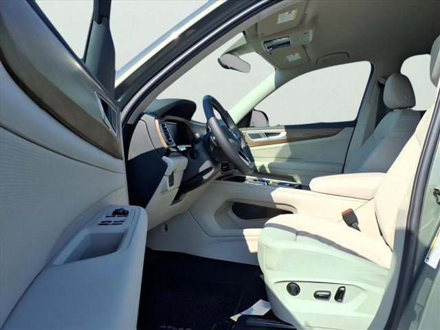 New 2026 Volkswagen Atlas SE image 17