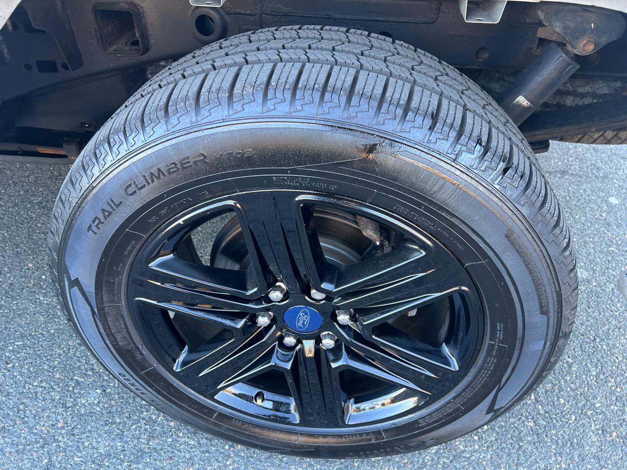 Used 2019 Ford F150 Lariat w/ Equipment Group 502A Luxury image 33