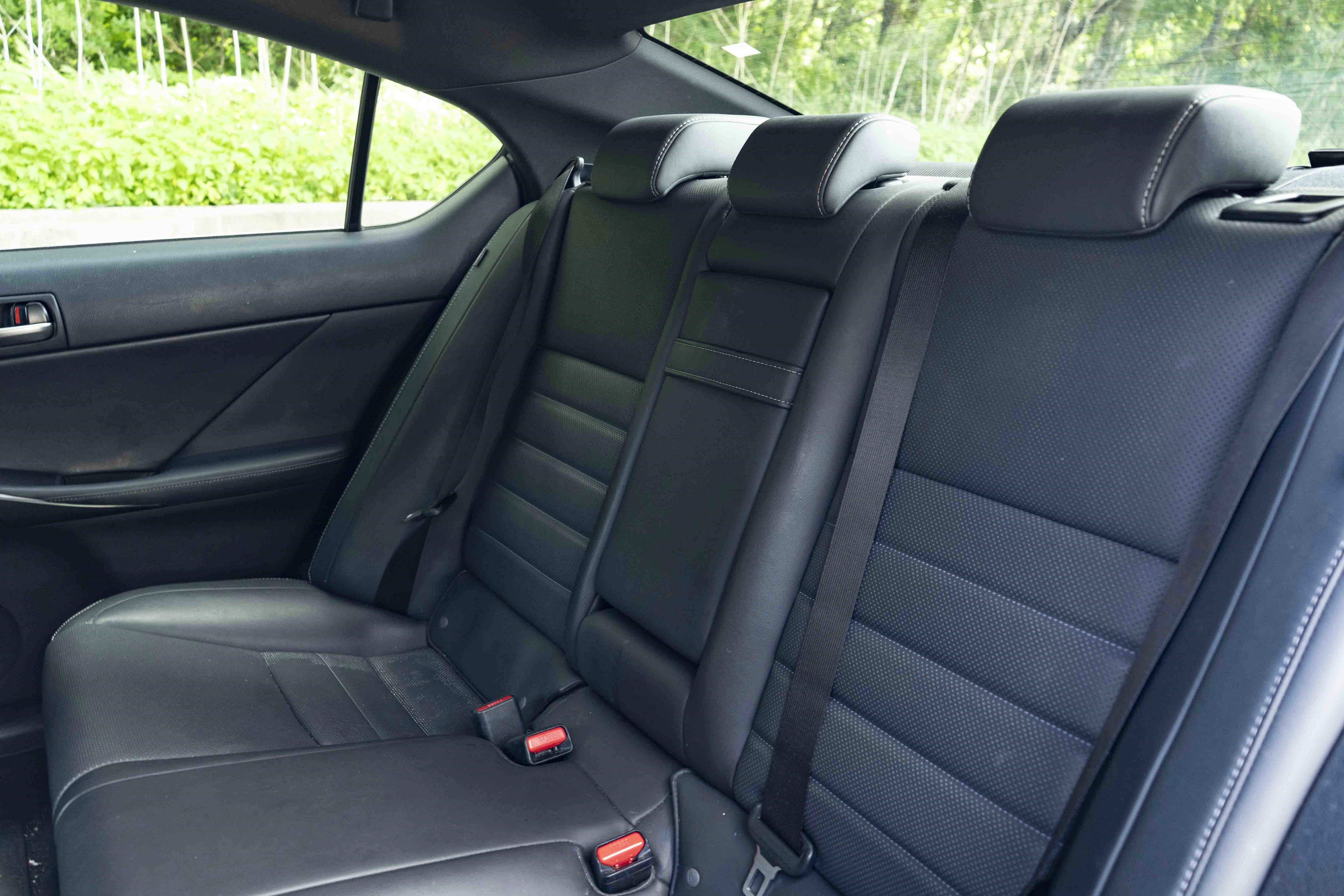 Used 2021 Lexus IS 350 F Sport w/ Navigation Package RWD image 19