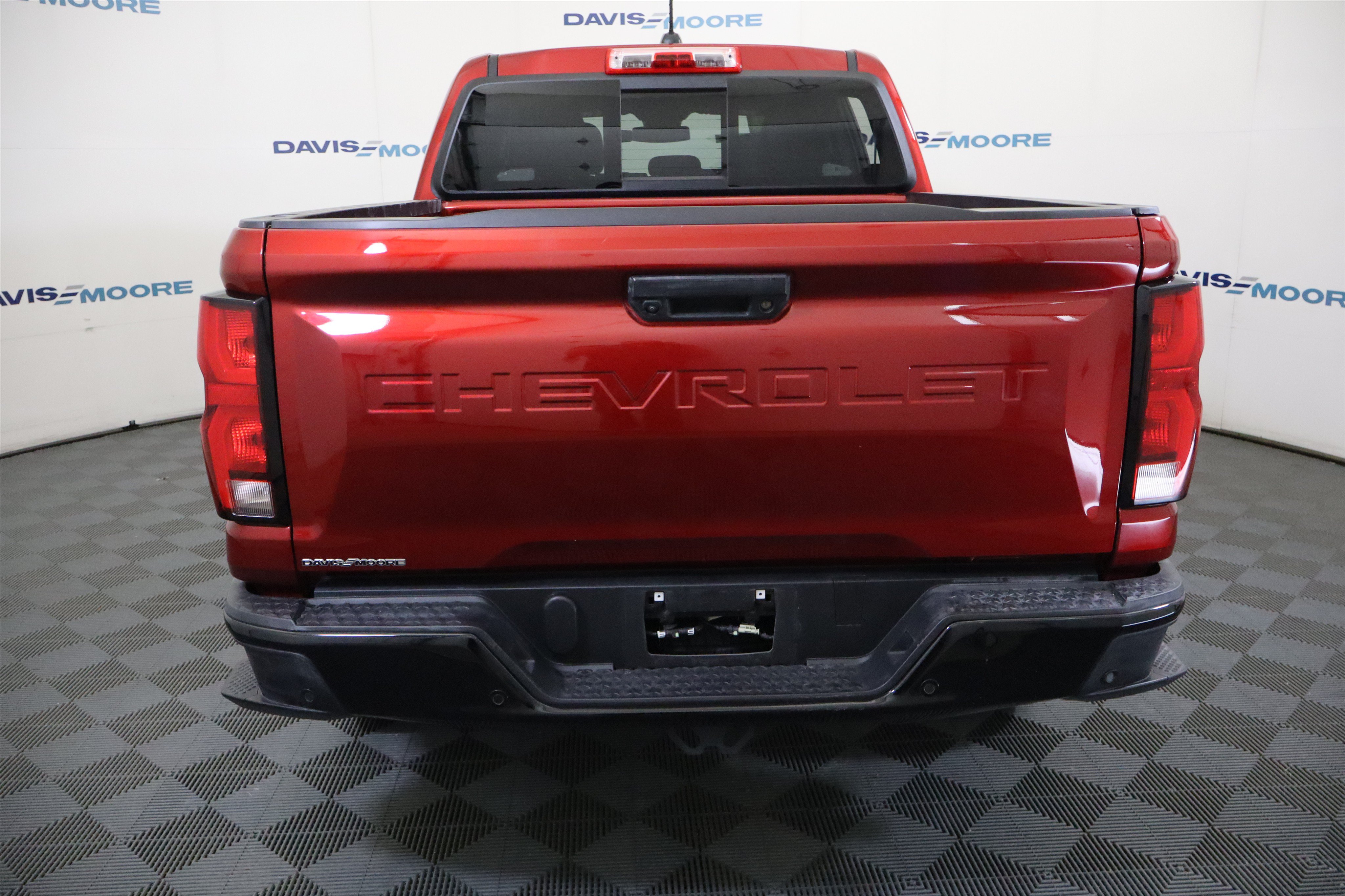Used 2024 Chevrolet Colorado Z71 w/ Z71 Convenience Package 2 AWD/4WD image 8