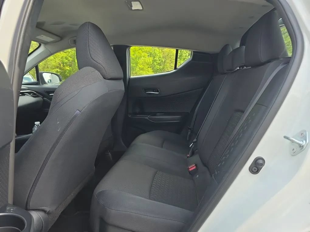 Used 2021 Toyota C-HR LE FWD image 34