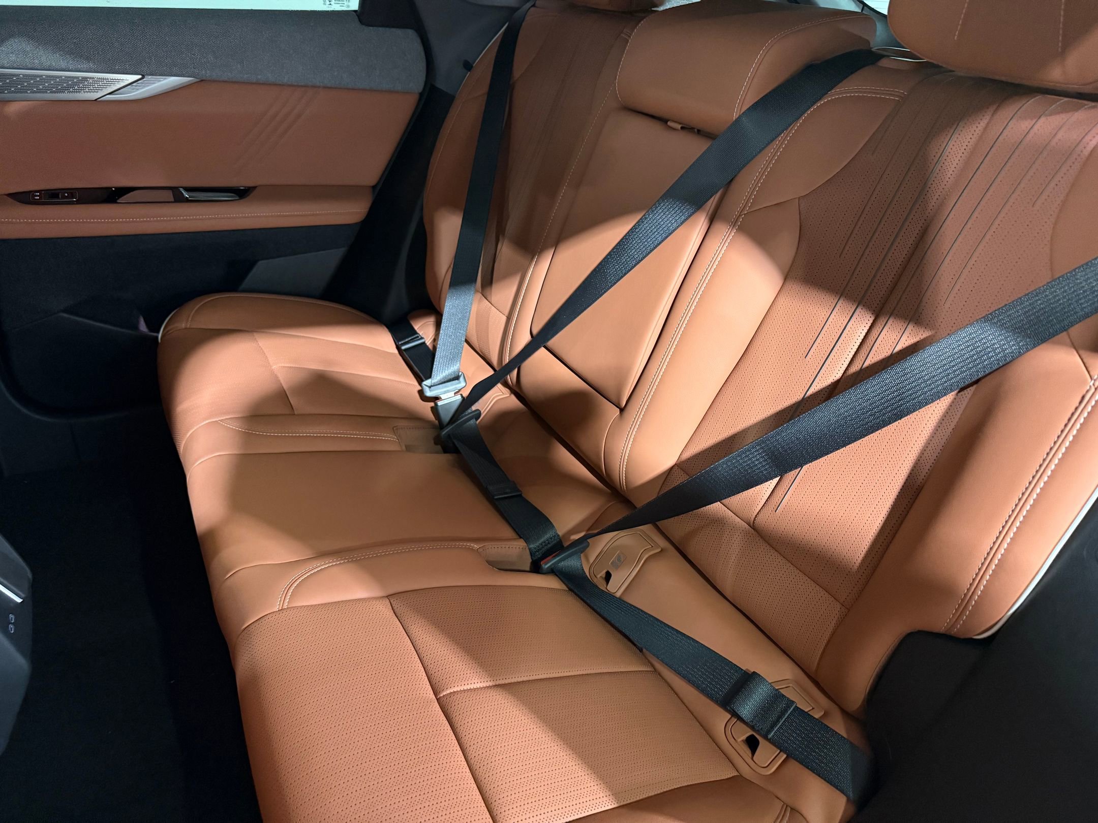 New 2026 Cadillac Optiq Luxury 2 image 42