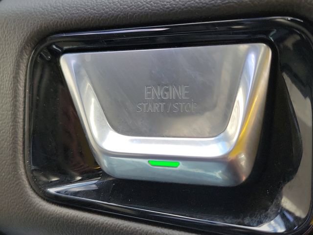 Certified 2025 GMC Yukon XL Denali image 40