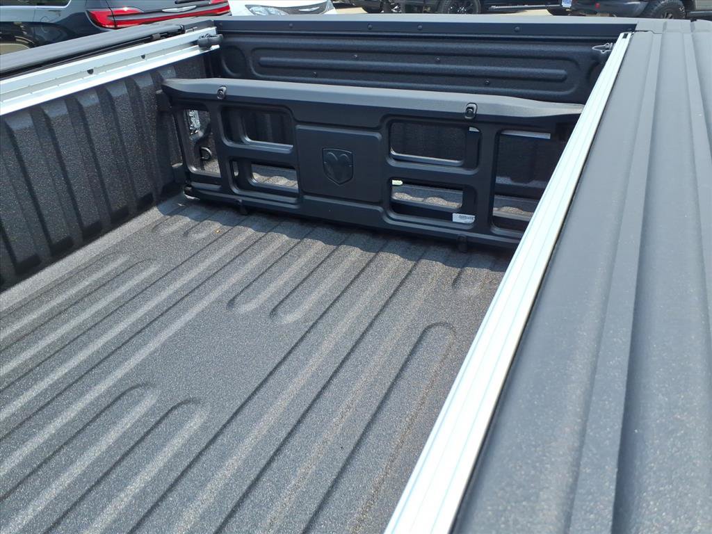 New 2026 RAM 2500 Limited AWD/4WD image 14