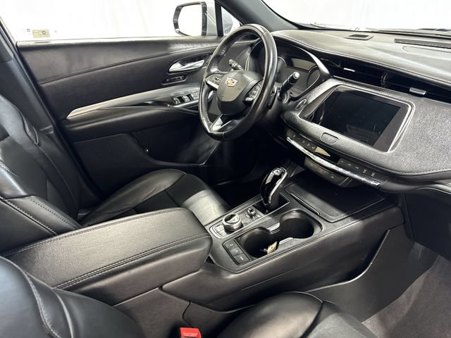 Used 2023 Cadillac XT4 Premium Luxury AWD/4WD image 27