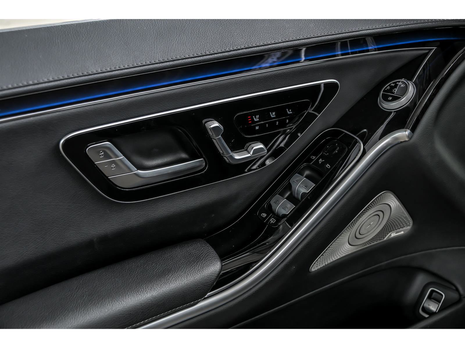 Certified 2023 Mercedes-Benz S 500 S 500 4MATIC image 8