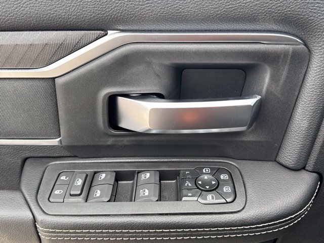 New 2027 RAM 3500 Big Horn AWD/4WD image 11