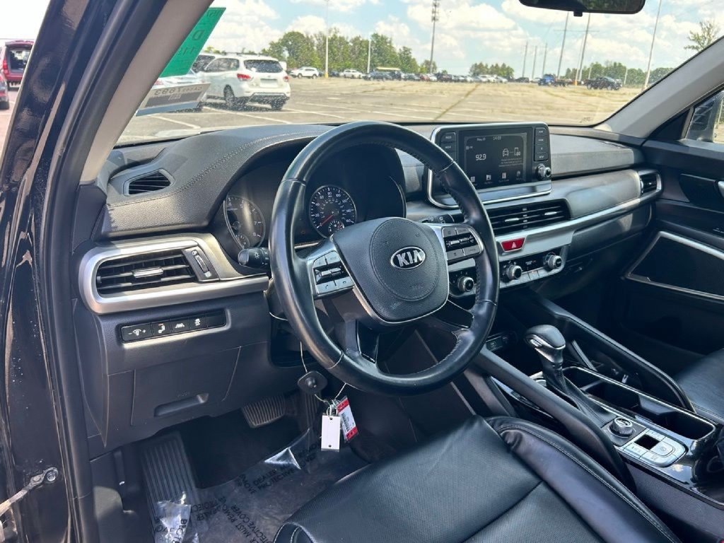 Used 2020 Kia Telluride LX AWD/4WD image 11