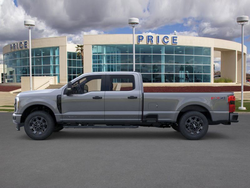 New 2026 Ford F350 4x4 Crew Cab Super Duty image 3