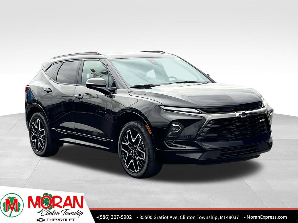 Certified 2024 Chevrolet Blazer RS w/ Driver Confidence II Package AWD/4WD image 9