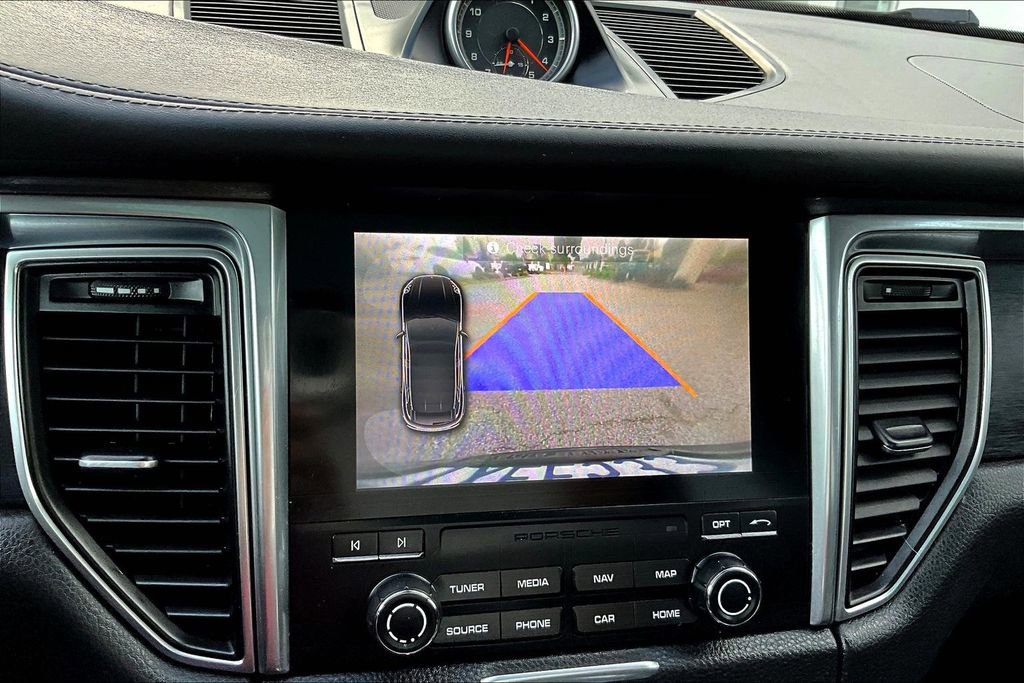 Used 2017 Porsche Macan GTS image 14