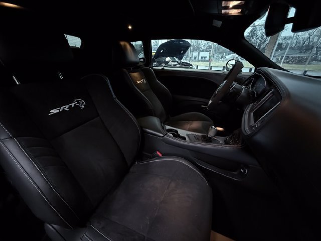 Used 2023 Dodge Challenger SRT Hellcat RWD image 43