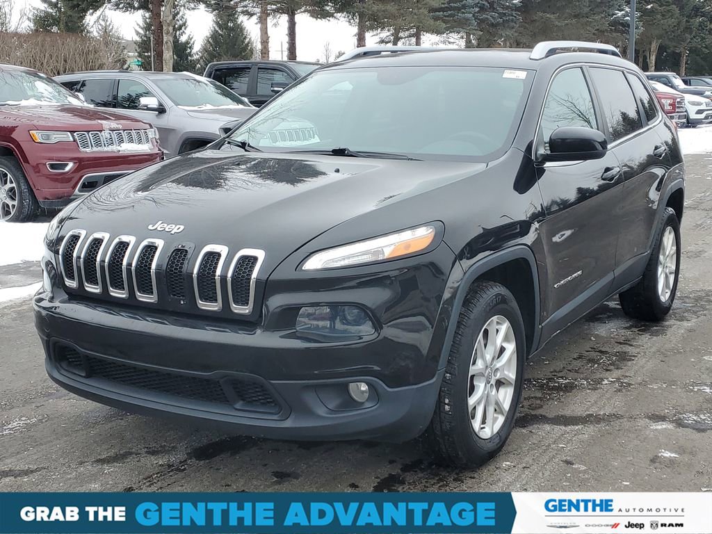 Used 2014 Jeep Cherokee Latitude AWD/4WD image 2