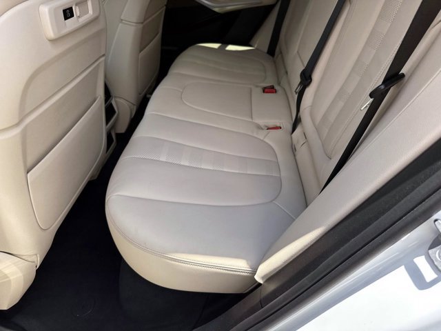 Used 2021 BMW X5 xDrive40i AWD/4WD image 14
