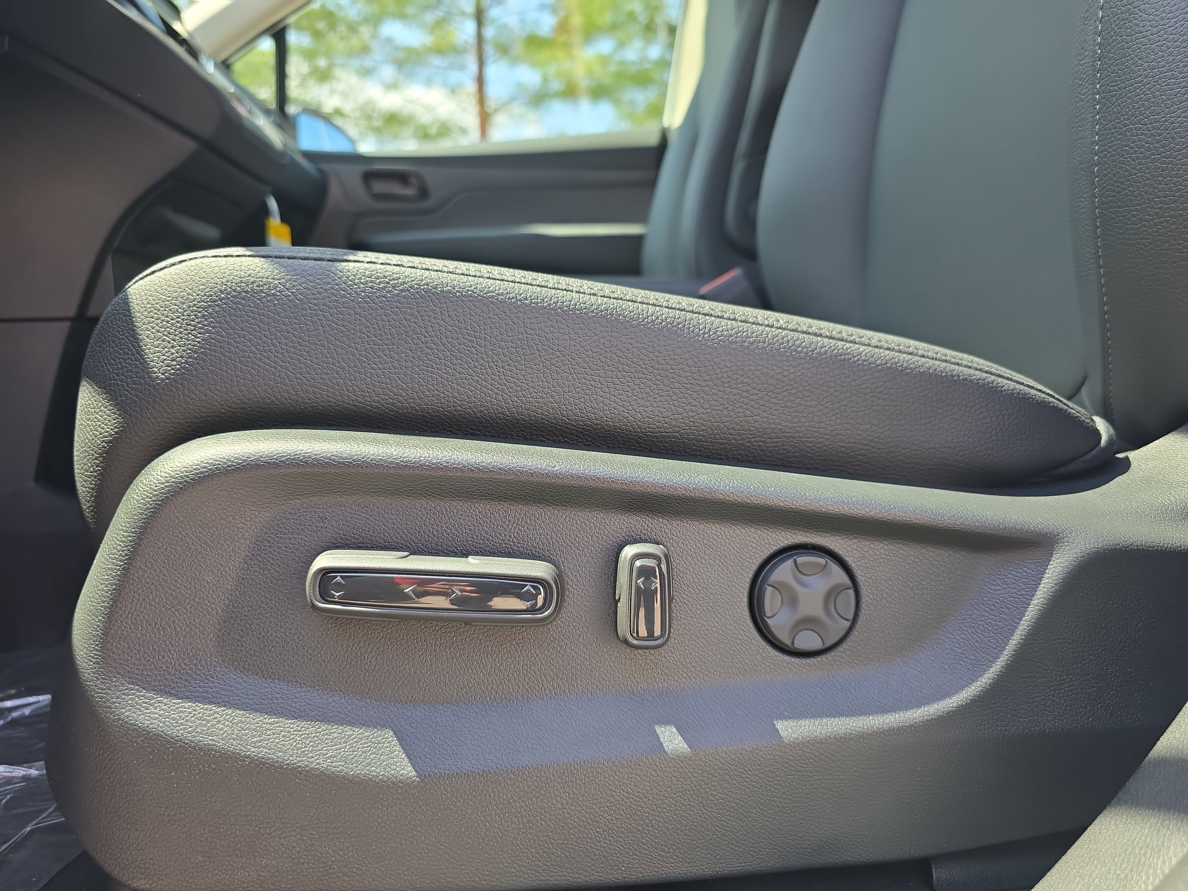 New 2026 Honda Odyssey EX-L image 31