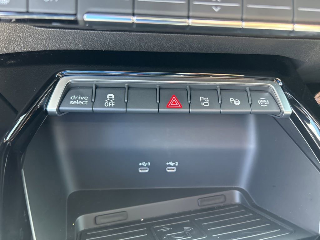 Used 2025 Audi RS 3 image 43