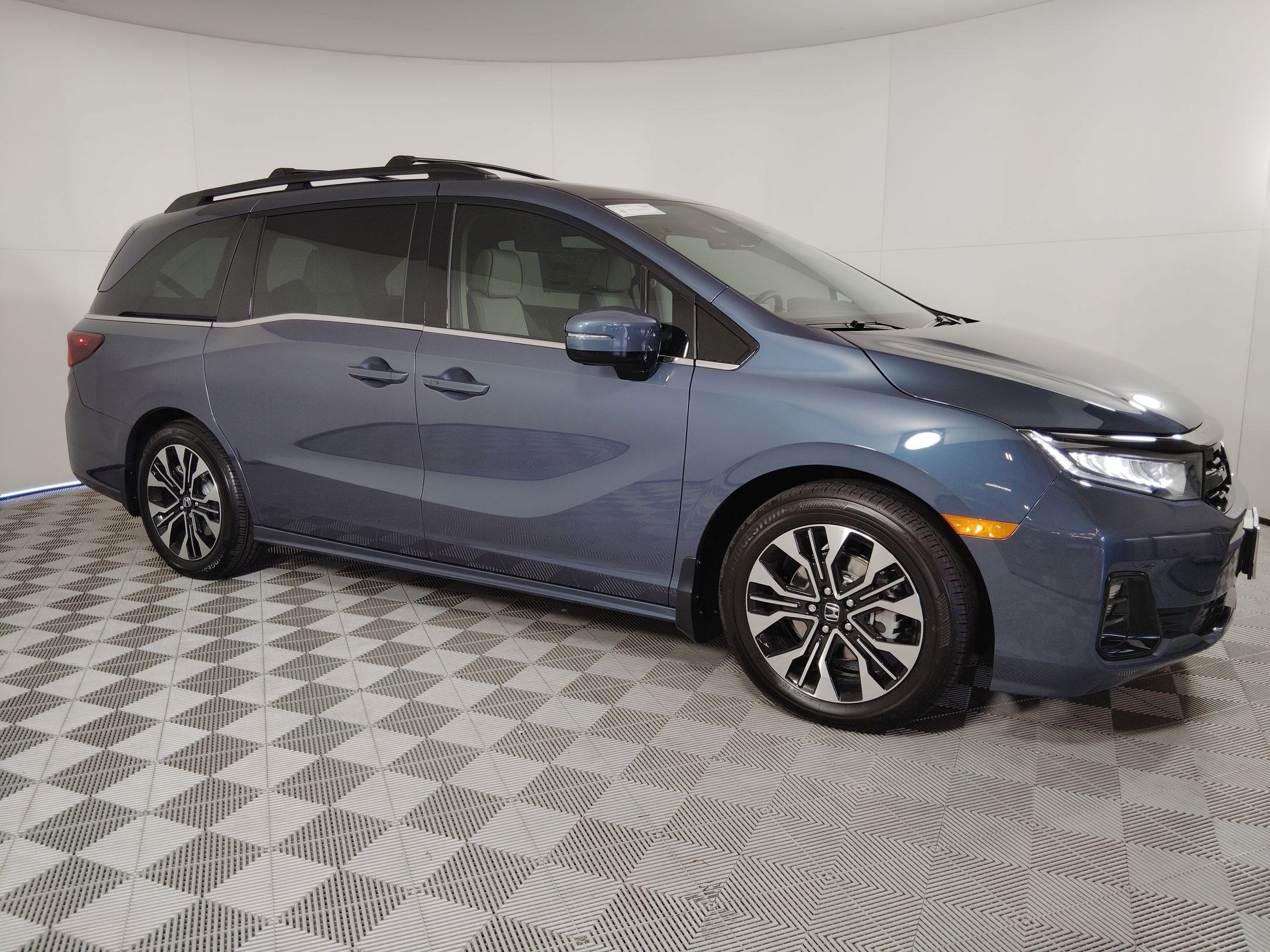 New 2026 Honda Odyssey Elite image 21
