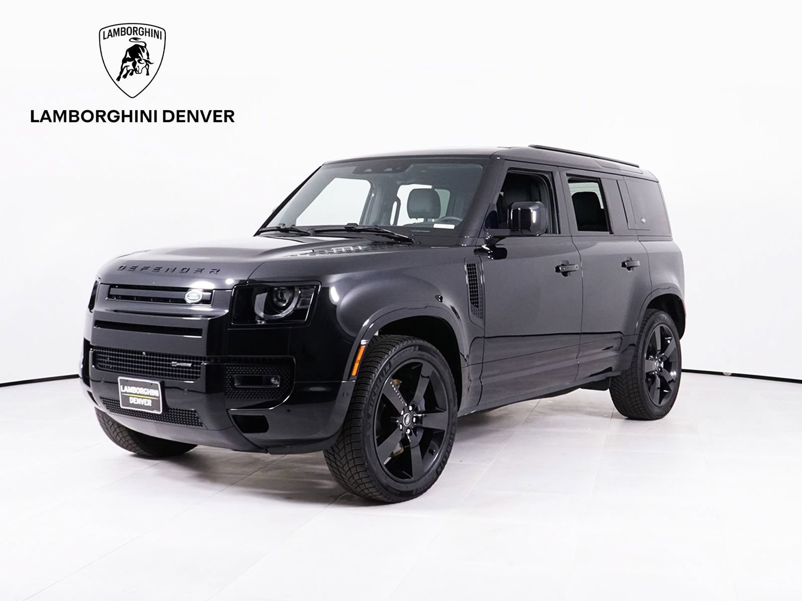 Used 2023 Land Rover Defender 110 X-Dynamic SE AWD/4WD image 1
