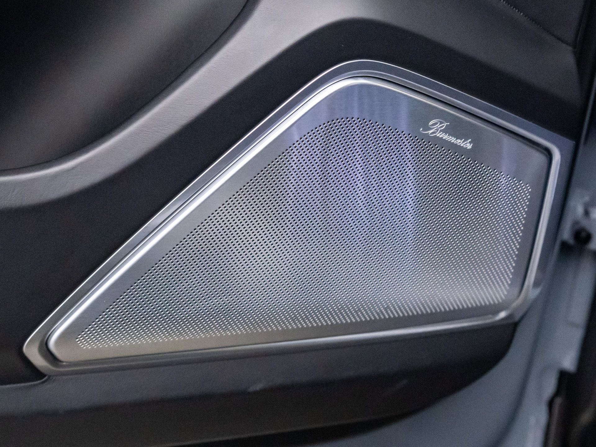 Certified 2022 Porsche Cayenne Turbo GT image 15