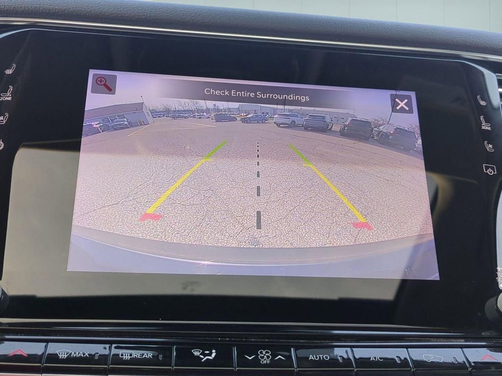 Used 2022 Jeep Wagoneer Series III w/ Premium Group I image 26