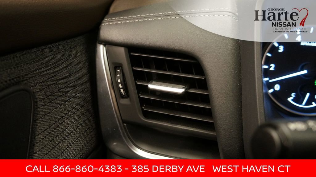 Certified 2022 Nissan Rogue S image 23