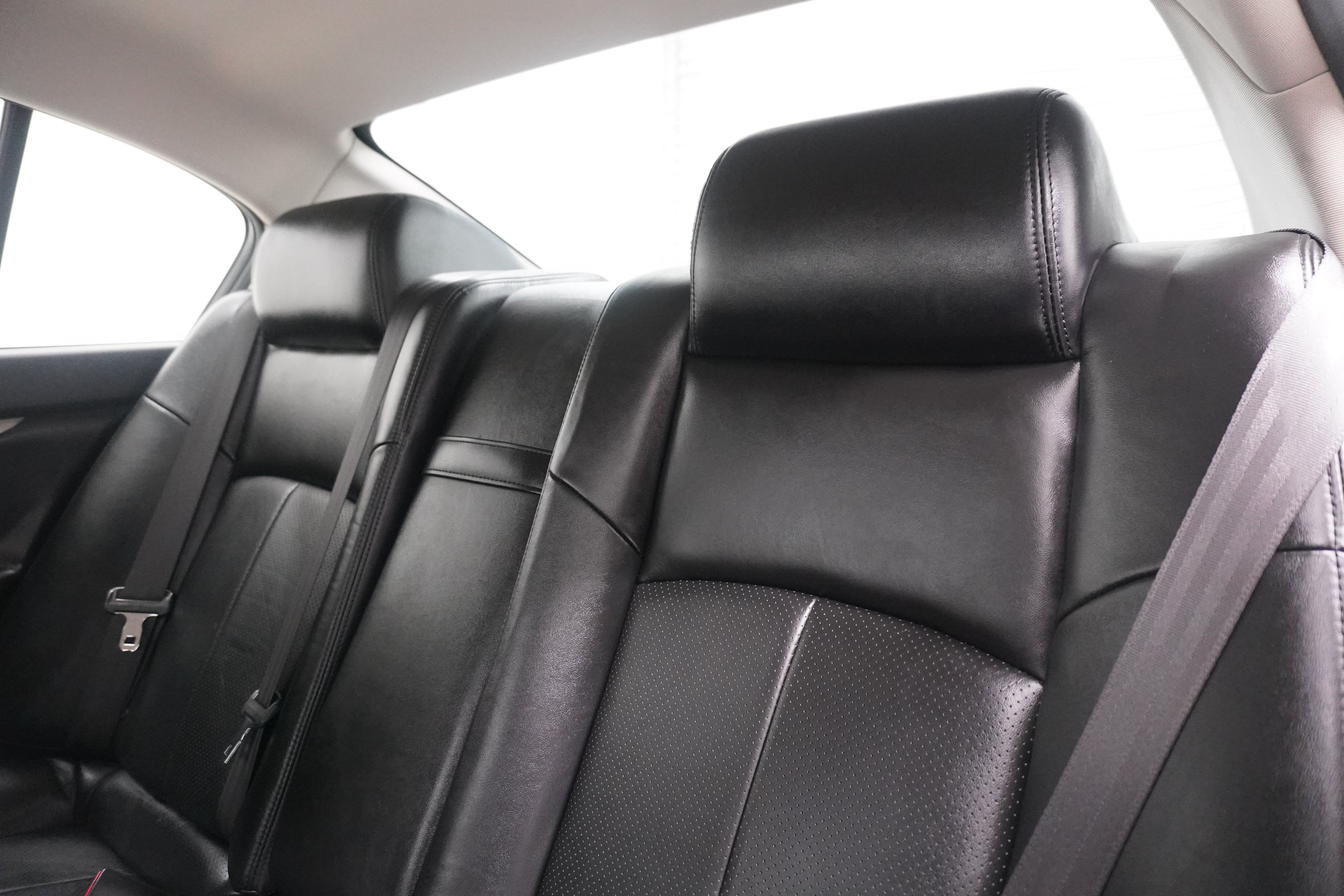 Used 2011 INFINITI G25 RWD image 12