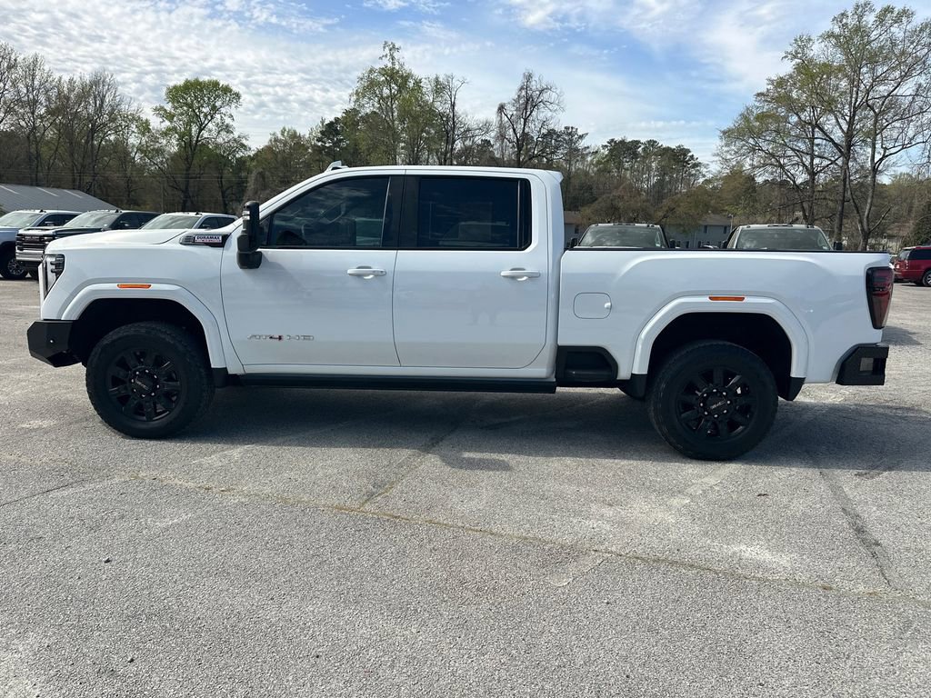 Used 2024 GMC Sierra 2500 AT4 w/ AT4 Premium Plus Package AWD/4WD image 9