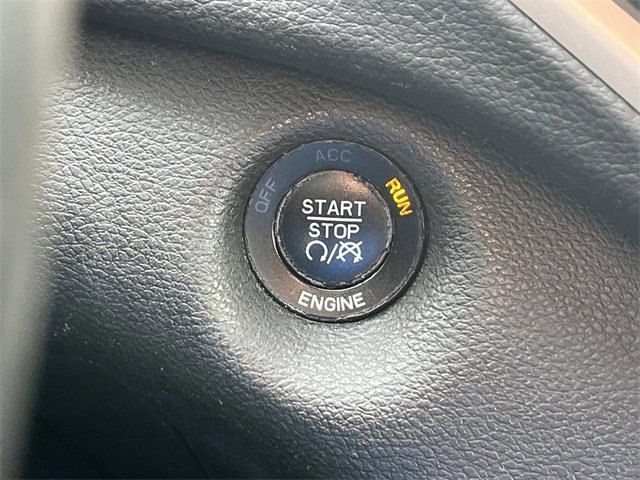 Certified 2016 Jeep Cherokee Latitude w/ Comfort/Convenience Group image 37