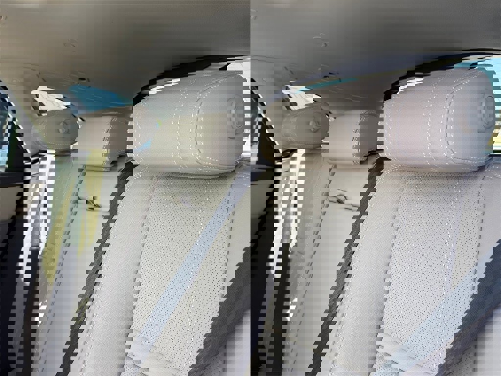 Used 2021 Land Rover Range Rover Velar S image 30