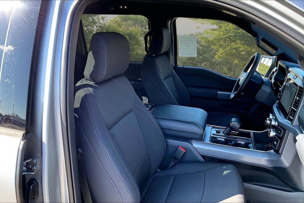 New 2026 Ford F150 XLT w/ Equipment Group 302A MID image 8
