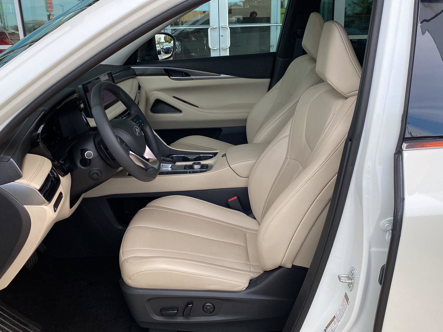 Used 2024 INFINITI QX60 Luxe AWD/4WD image 20