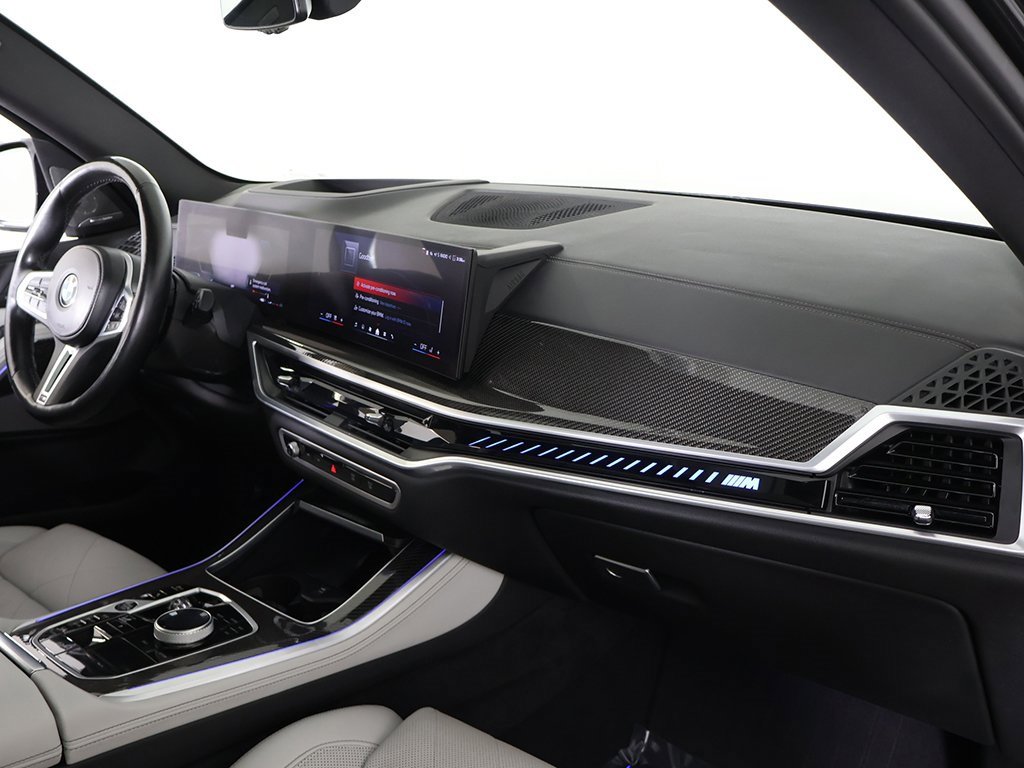 Used 2024 BMW X5 M60i image 34