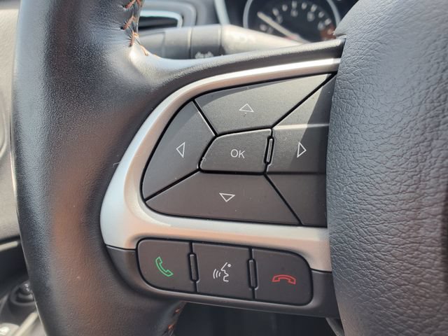 Used 2020 Jeep Compass Limited AWD/4WD image 23
