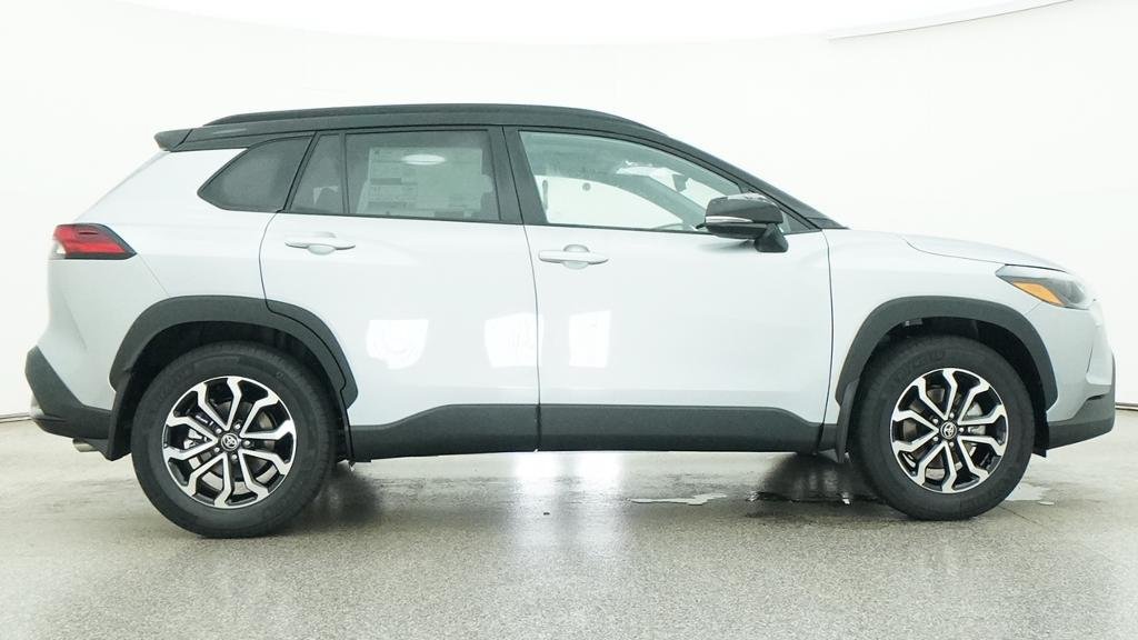 New 2026 Toyota Corolla Cross AWD Hybrid w/ Moonroof Package image 43