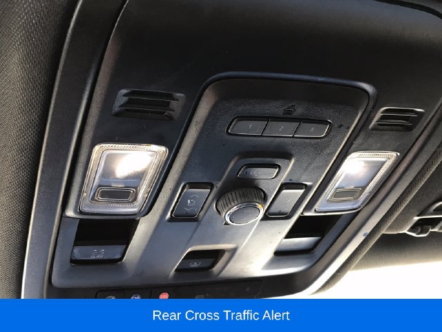 Used 2022 Chevrolet Tahoe RST w/ Luxury Package AWD/4WD image 11