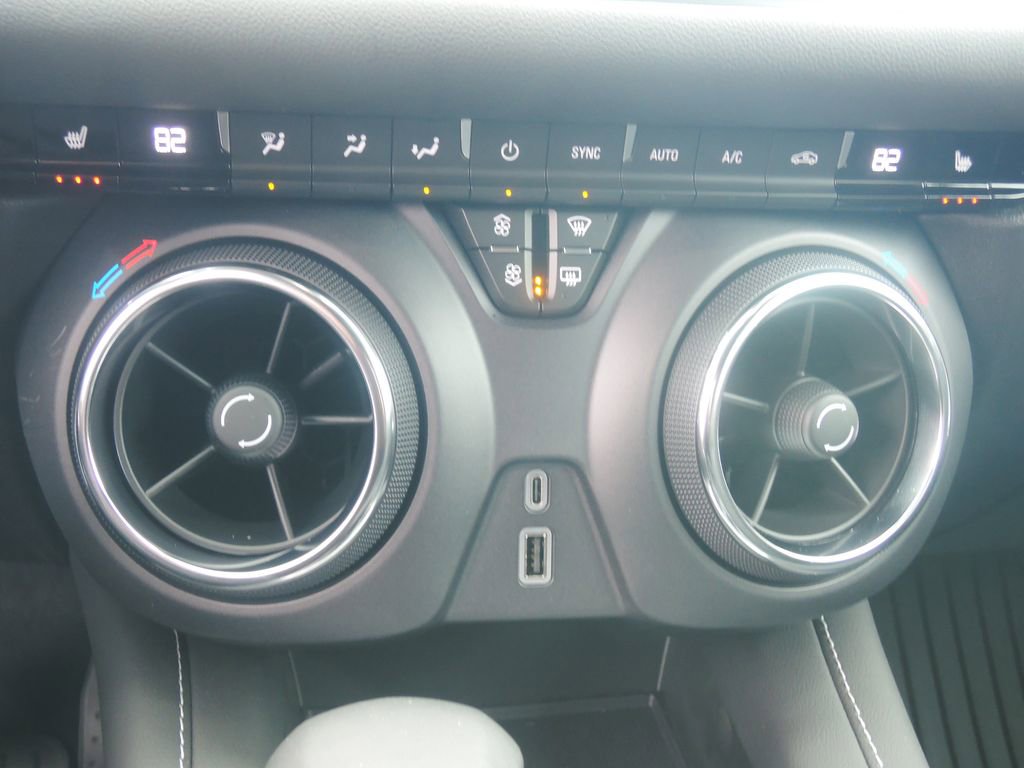 New 2026 Chevrolet Blazer LT w/ Midnight/Sport Edition image 19