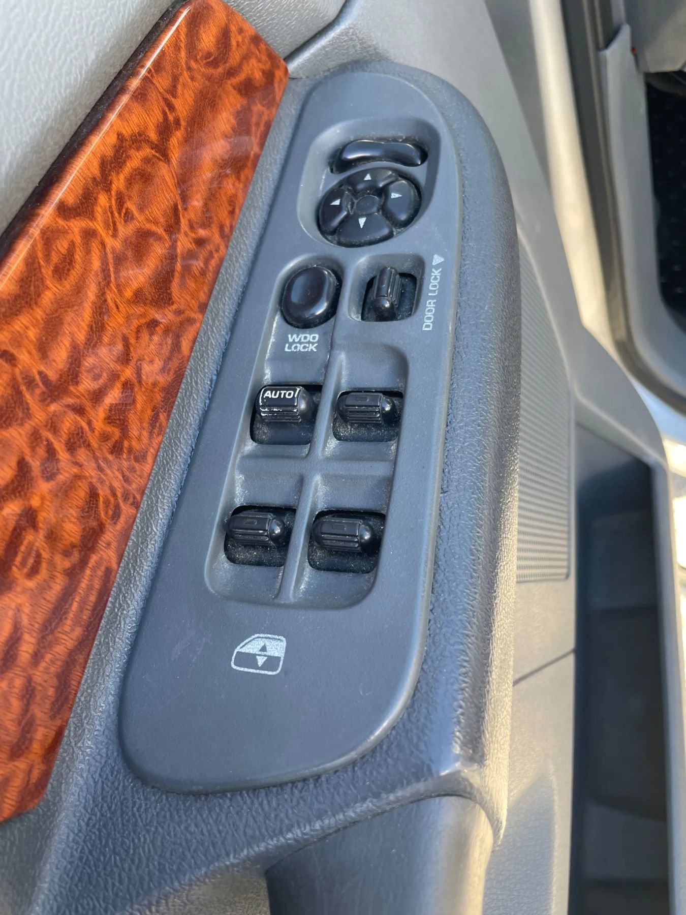 Used 2007 Dodge Ram 2500 Truck Laramie image 19