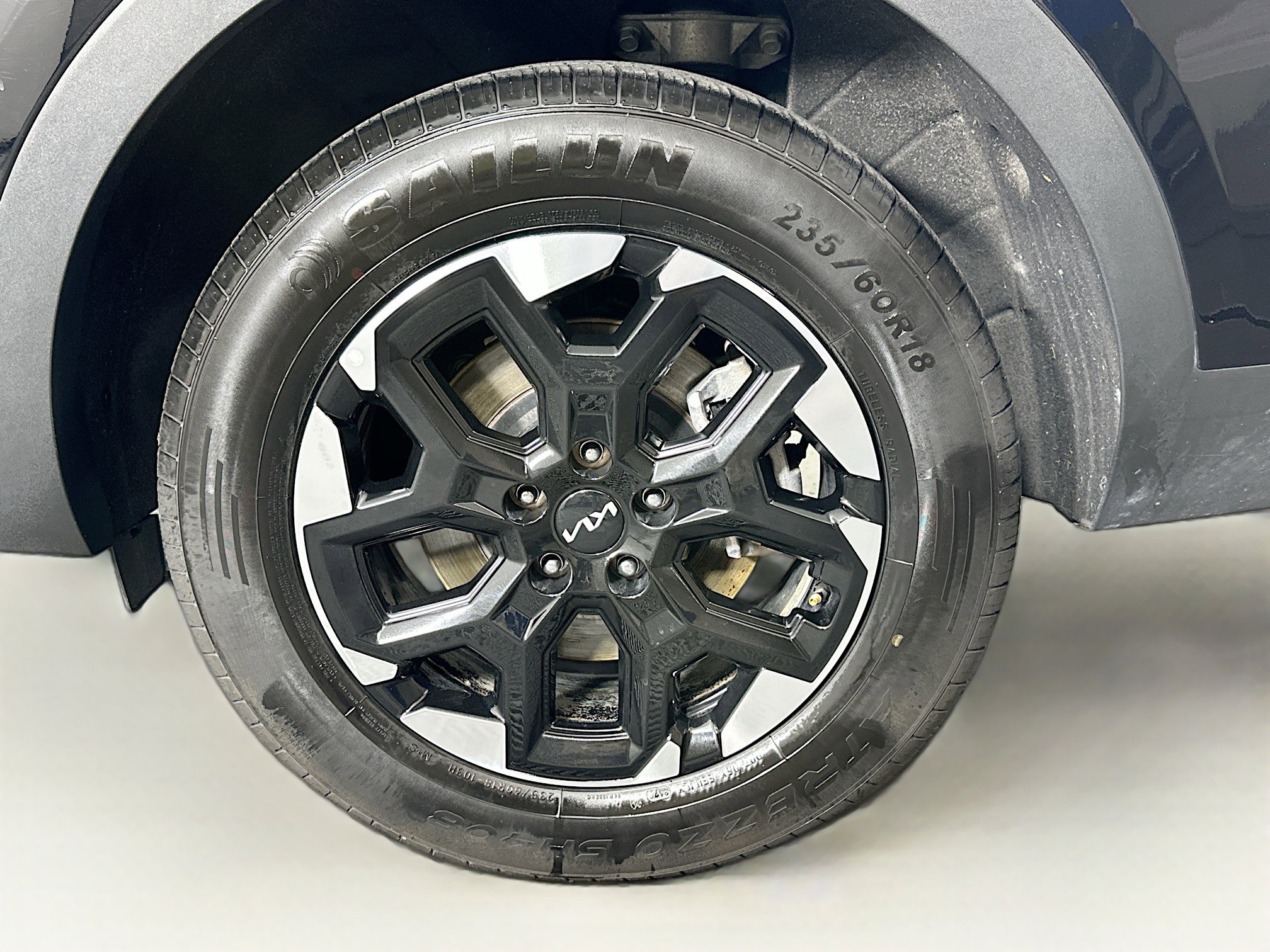 Used 2024 Kia Sorento S image 11