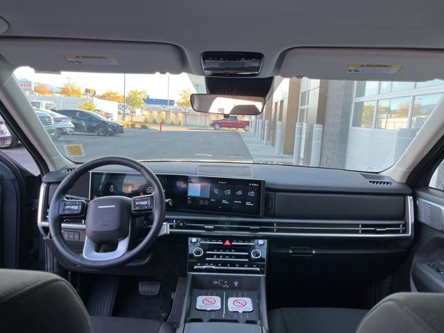Used 2025 Hyundai Santa Fe SE image 18