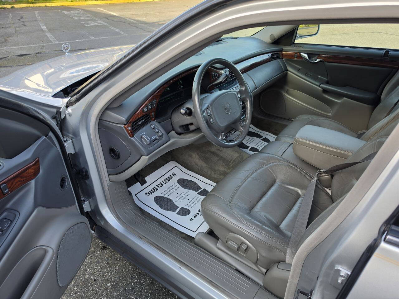 Used 2000 Cadillac De Ville FWD image 21