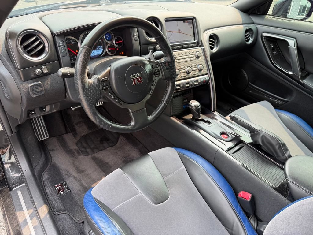 Used 2014 Nissan GT-R Track Edition AWD/4WD image 12