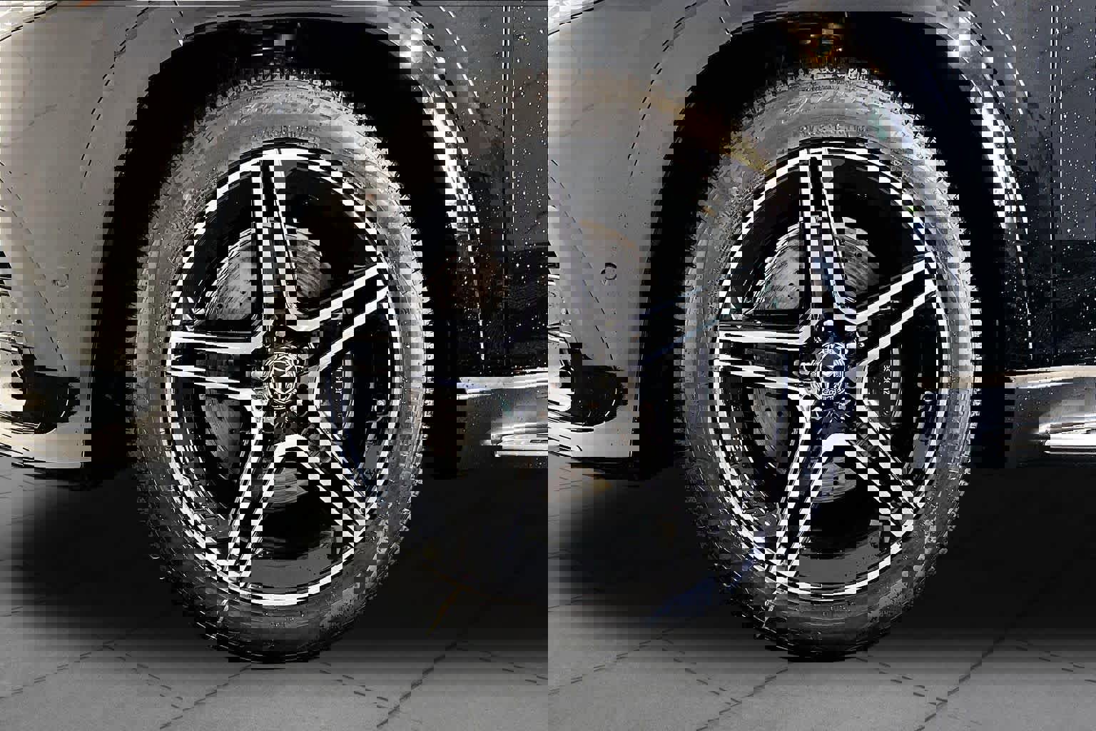 New 2026 Mercedes-Benz GLS 450 4MATIC image 17