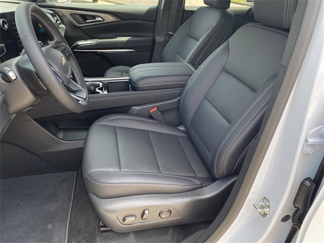 New 2026 Chevrolet Traverse LT w/ Driver Confidence Package image 10